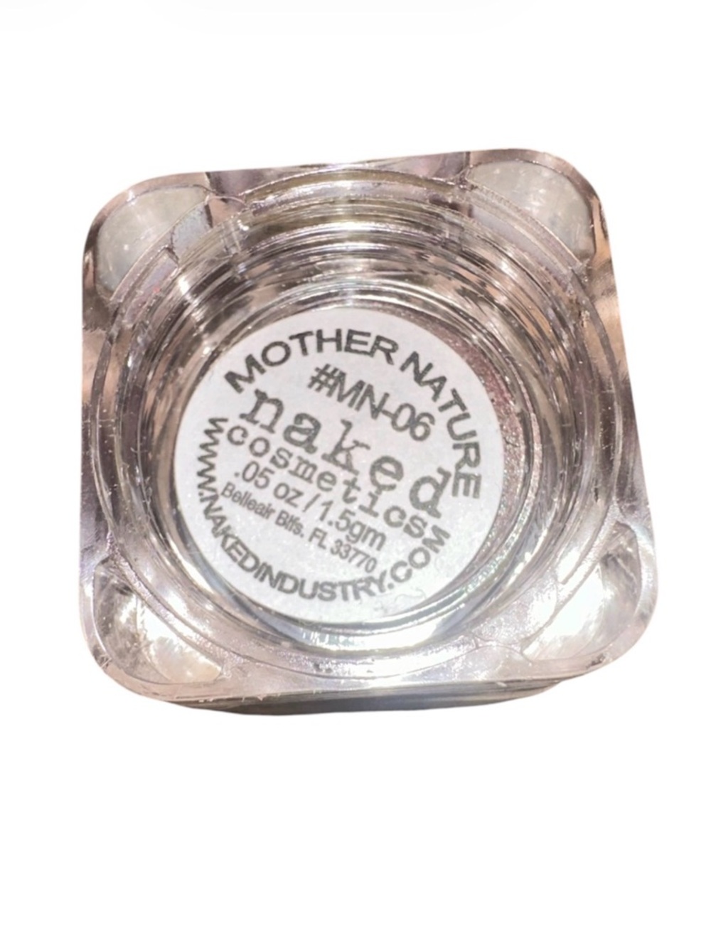 naked cosmetics  Eyeshadow in shade Mother Nature. Size .05 ounces - Picture 3 of 5